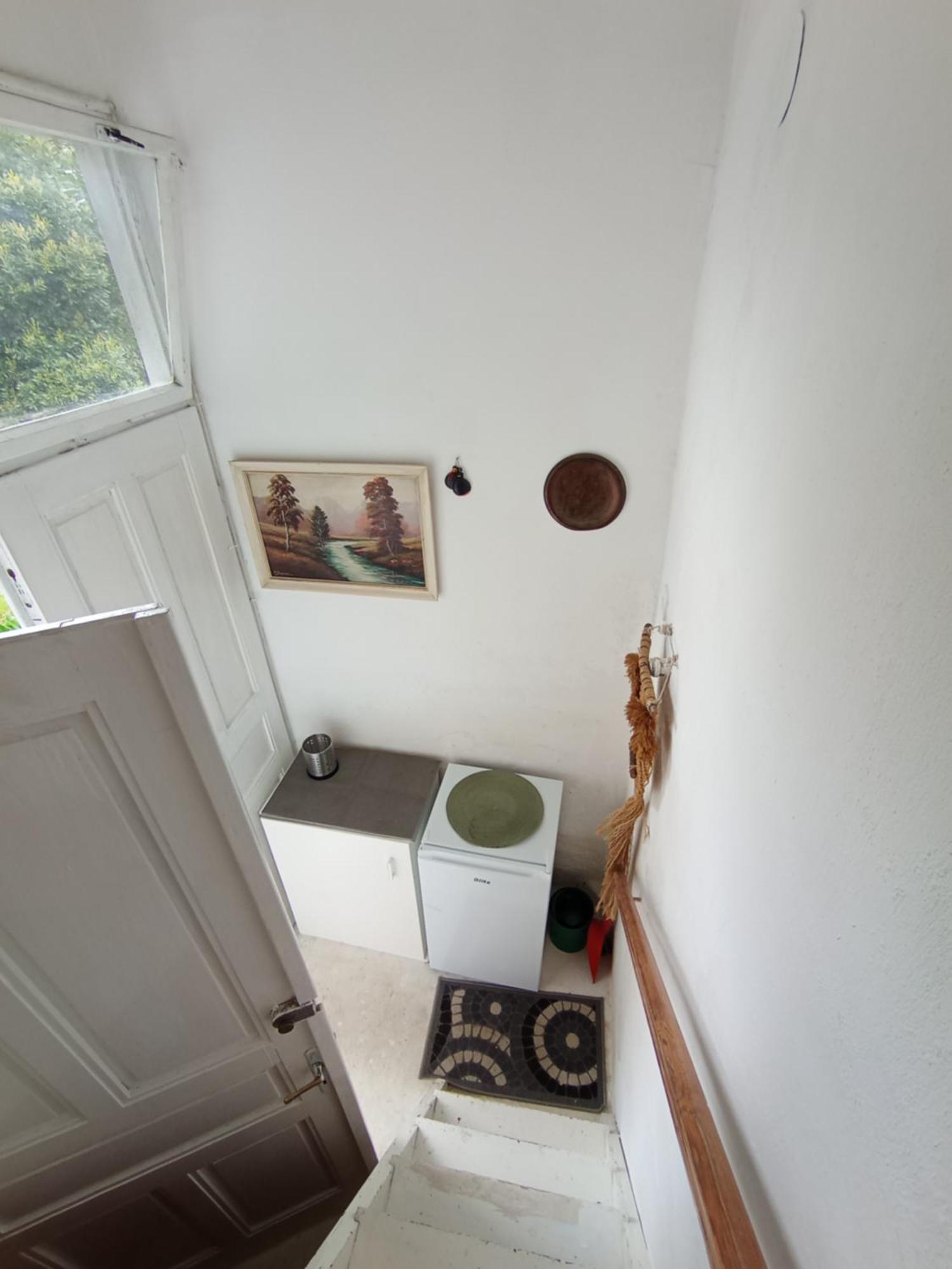 Simple Room For 2 With Bathroom Close To The Sea クラリェヴィツァ エクステリア 写真